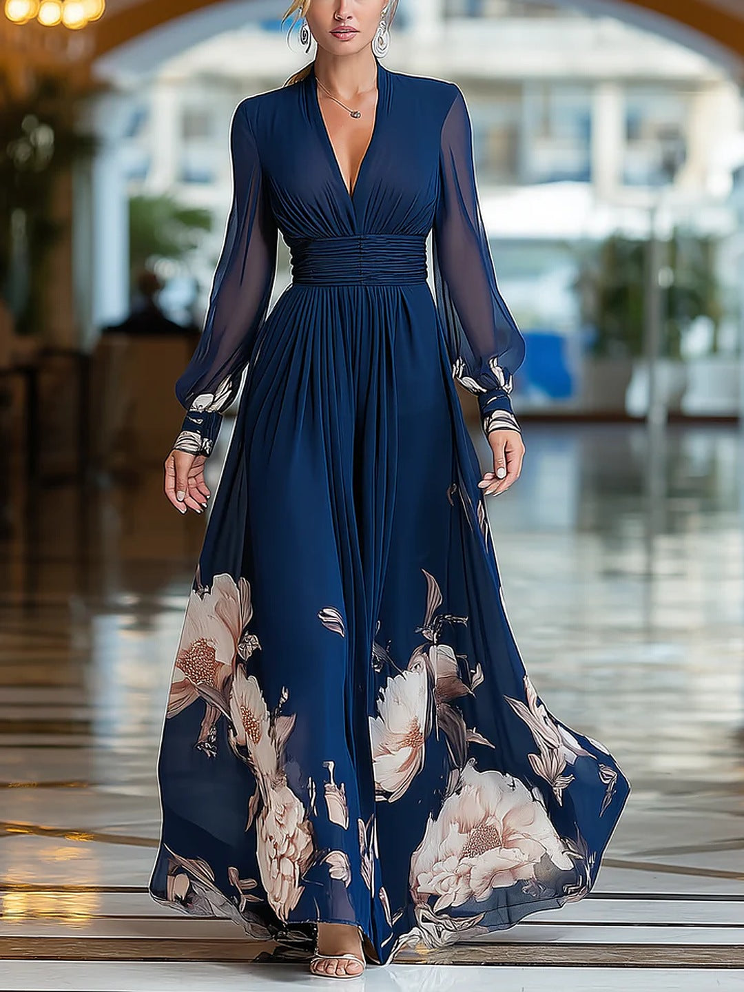 Loretta | Maxikleid mit Transparenten Ärmeln und Floralprint am Saum, Marineblau