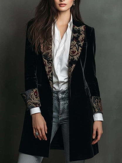 Léontine | Langer Blazer aus Samt mit revers aus goldenem Brokat, Schwarz