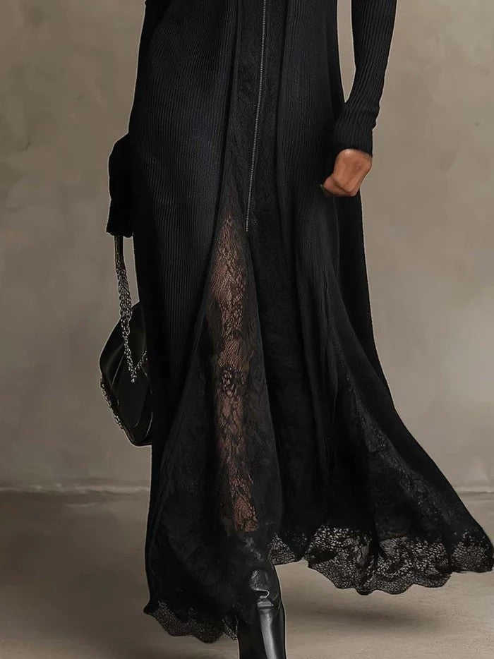 Corinna | Maxikleid aus Rippstrick mit Spitzen-Einsätzen