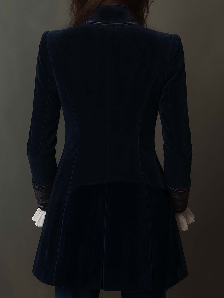 Athénaïs | Lange Jacke aus besticktem Samt