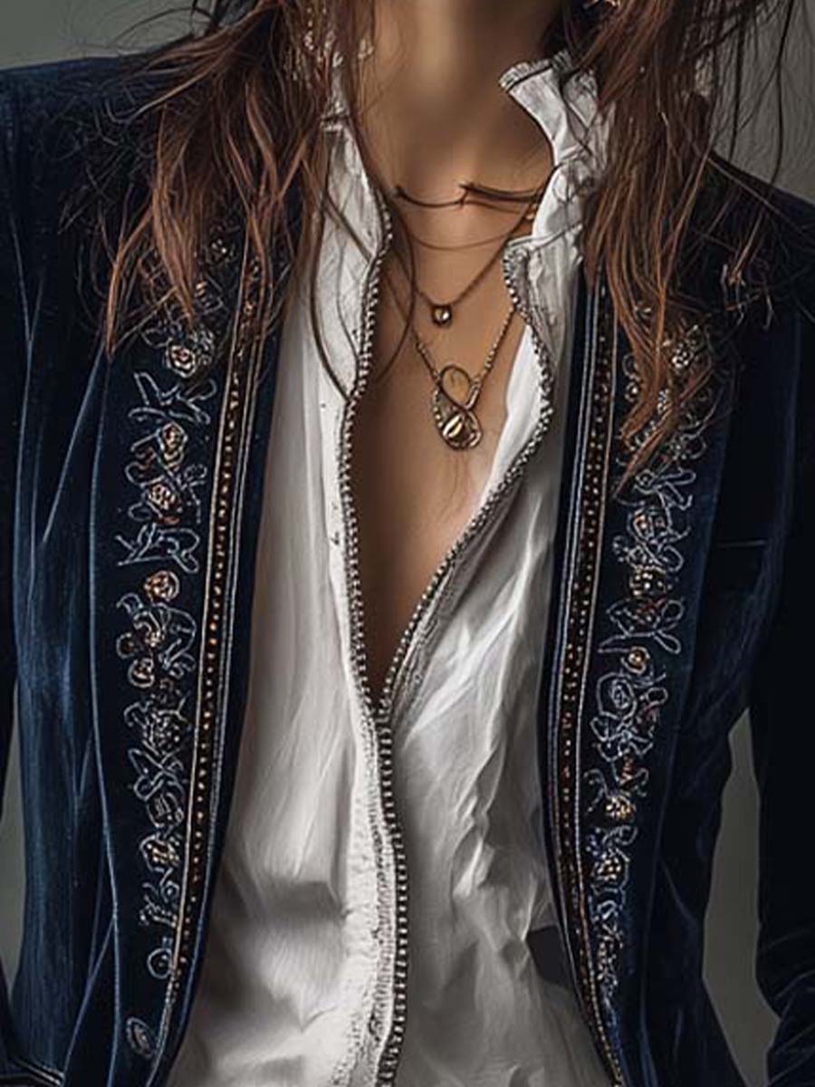 Athénaïs | Lange Jacke aus besticktem Samt