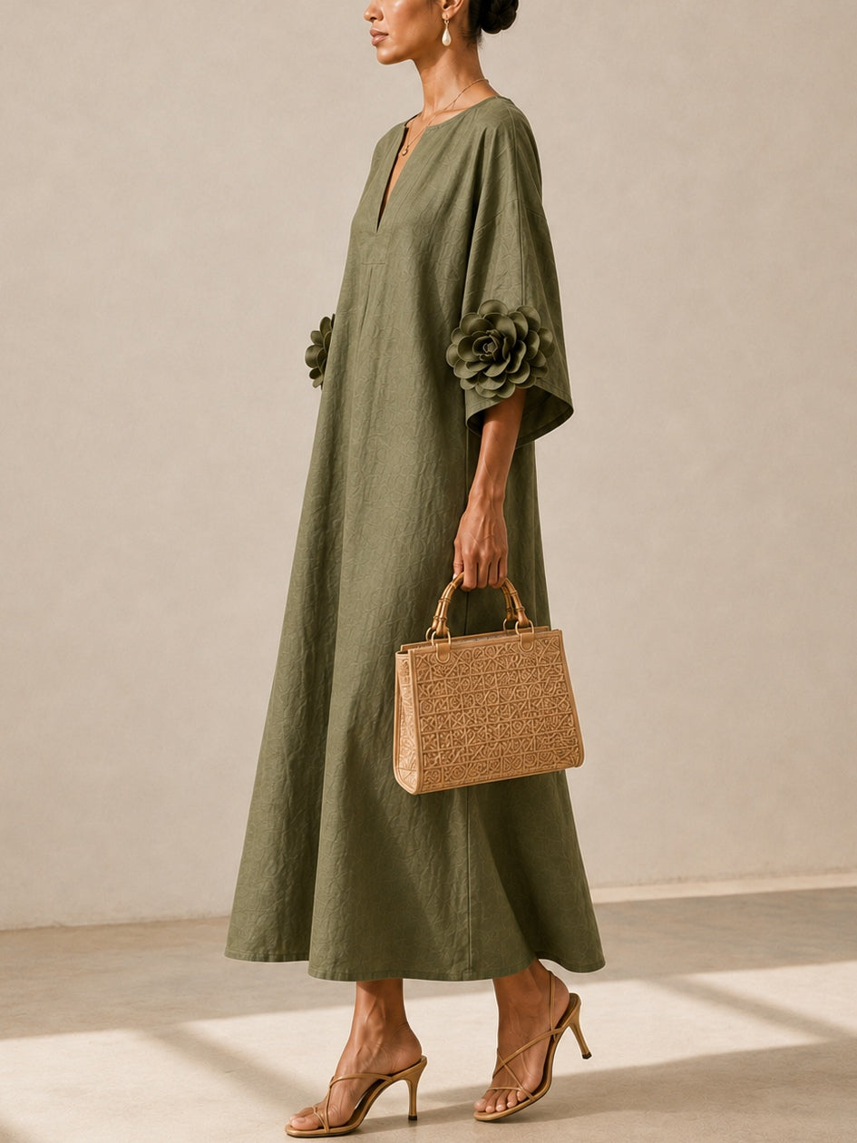 Floriana | Midi-Kleid mit Aufgenähten Blumen an den Ärmeln, Olivgrün